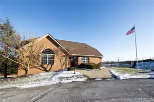 6356 Jefferson Pointe Cir, Jefferson Hills, PA 15025 - Photo 33