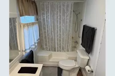 428 Meadows Dr, Washington Township, PA 15613 - Photo 9