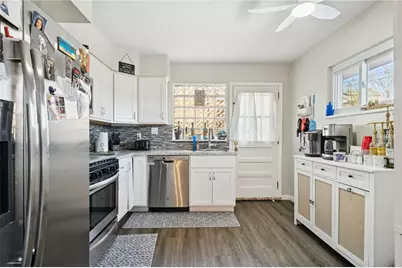 203 Kingston Dr, Wilkins Township, PA 15235 - Photo 7