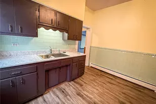 453 E Pearl St, Butler, PA 16001 - Photo 17