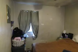 2145 Village Dr, Pittsburgh, PA 15221 - Photo 17