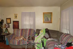 2145 Village Dr, Pittsburgh, PA 15221 - Photo 5