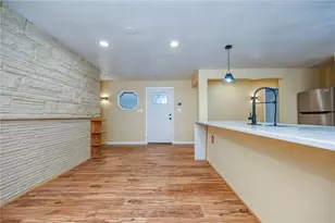 11 Brook St, Coraopolis, PA 15108 - Photo 3
