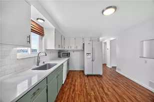 616 Lane Way, Pittsburgh, PA 15227 - Photo 17