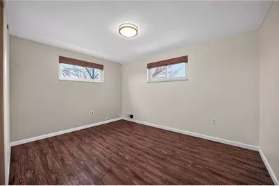 616 Lane Way, Pittsburgh, PA 15227 - Photo 15