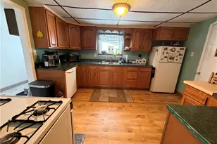 2211 Barr Slope Rd, Green/Commdre/Prchse, PA 15728 - Photo 5