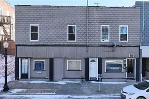 221 5th St, Ellwood City, PA 16117 - Photo 1