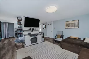 108 W Main St, Worth Boro, PA 16262 - Photo 15