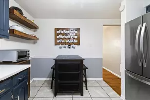 870 Middle Rd, Baldwin Twp, PA 15234 - Photo 13