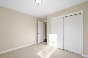 118 Vista Dr, Cecil, PA 15317 - Photo 15