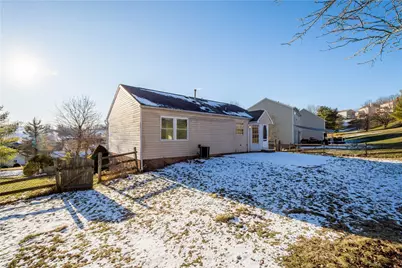 118 Vista Dr, Cecil, PA 15317 - Photo 21