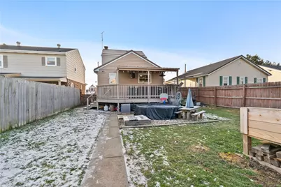 1210 Fairmont Ave, Harrison Township, PA 15065 - Photo 3