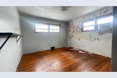 880 Wheatland Rd, Shenango Township, PA 16159 - Photo 11