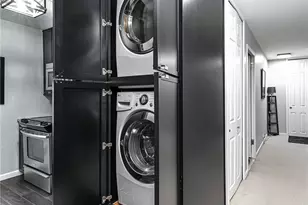 112 Washington Pl 10L, Downtown Pgh, PA 15219 - Photo 9