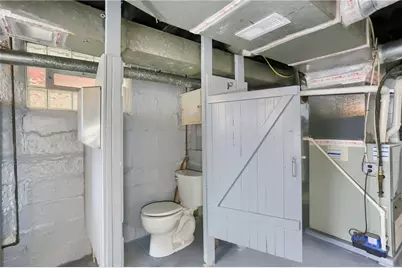 1332 Illinois Ave, Pittsburgh, PA 15216 - Photo 39