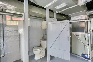 1332 Illinois Ave, Pittsburgh, PA 15216 - Photo 39