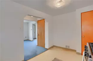 3091 Woodridge Dr, Pittsburgh, PA 15227 - Photo 19