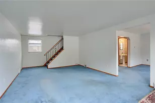 3091 Woodridge Dr, Pittsburgh, PA 15227 - Photo 11