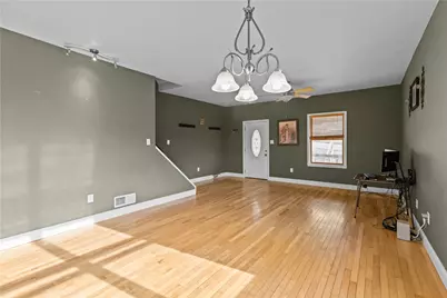 304 Reed St, Jeannette, PA 15644 - Photo 13