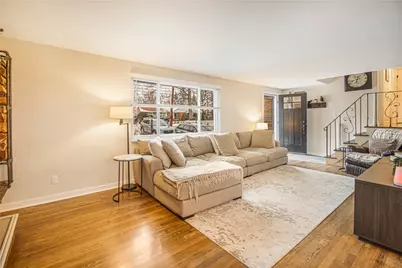 8748 Prescott Dr, Pittsburgh, PA 15237 - Photo 5