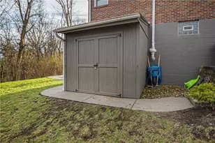 8748 Prescott Dr, Pittsburgh, PA 15237 - Photo 33