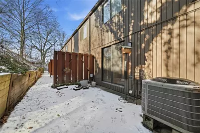 38 Hiland Valley Ct #C, Ross Twp, PA 15229 - Photo 39