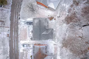 547 Lucia Dr, Wilkins Township, PA 15221 - Photo 23