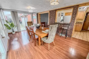 547 Lucia Dr, Wilkins Township, PA 15221 - Photo 5