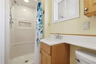 701 Bank St, Bridgeville, PA 15017 - Photo 27