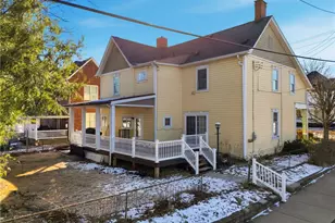 701 Bank St, Bridgeville, PA 15017 - Photo 39