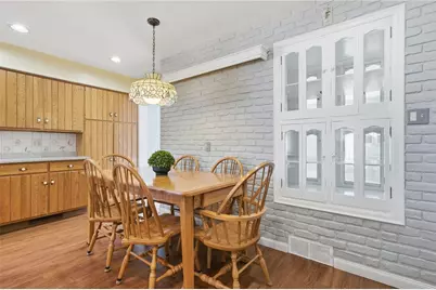 701 Bank Street, Bridgeville, PA 15017 - Photo 21