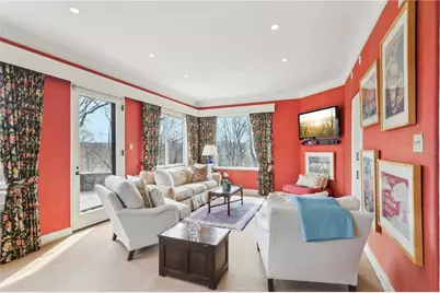 918 W Waldheim Rd, Pittsburgh, PA 15215 - Photo 9