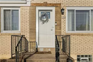 1280 Kirsopp Ave, Banksville/Westwood, PA 15220 - Photo 3