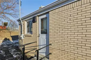 1280 Kirsopp Ave, Banksville/Westwood, PA 15220 - Photo 5