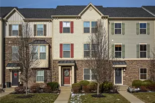 412 Fairmont Dr, Marshall, PA 15090 - Photo 1