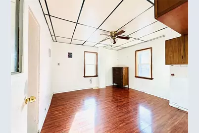 17 Arnold St, Pittsburgh, PA 15205 - Photo 13