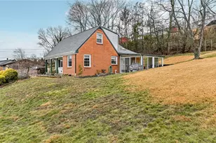 808 Forest Ave, Pittsburgh, PA 15209 - Photo 3