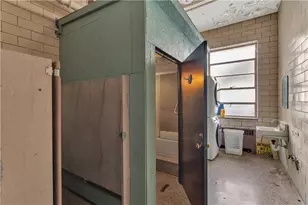 4072 Franklin Rd, Pittsburgh, PA 15214 - Photo 37