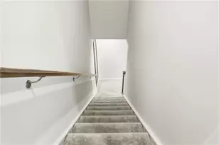 142 Olivia Dr, Center Township, PA 15061 - Photo 27