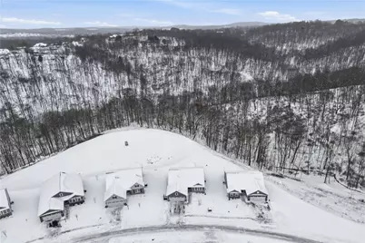 142 Olivia Dr, Center Township, PA 15061 - Photo 45