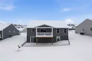 142 Olivia Dr, Center Township, PA 15061 - Photo 41