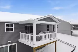 142 Olivia Dr, Center Township, PA 15061 - Photo 37