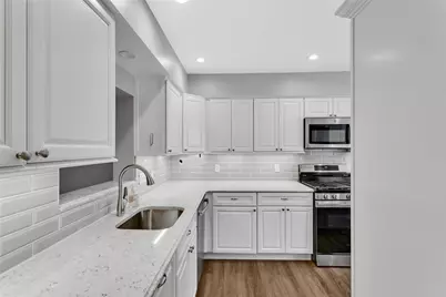 177 Old Village Lane, Bethel Park, PA 15102 - Photo 9