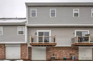 177 Old Village Ln, Bethel Park, PA 15102 - Photo 5