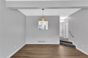 177 Old Village Ln, Bethel Park, PA 15102 - Photo 15