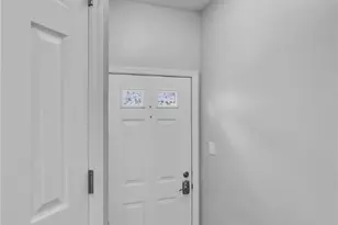 177 Old Village Ln, Bethel Park, PA 15102 - Photo 7