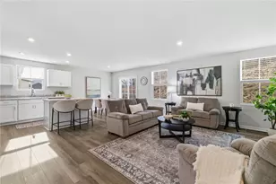 135 Alta Vista Dr, Findlay Township, PA 15126 - Photo 9