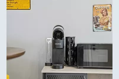 711 Louisa St, Pittsburgh, PA 15210 - Photo 19