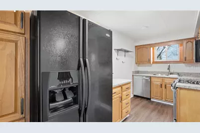 2512 Franklin St, Munhall, PA 15120 - Photo 5