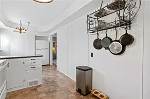 209 Line Ave, Ellwood City, PA 16117 - Photo 9